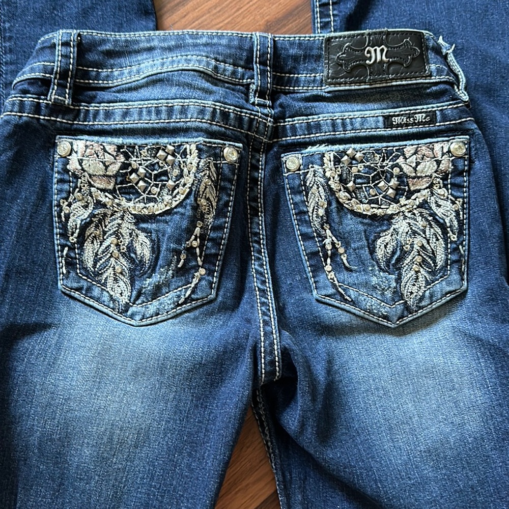Miss Me - Bootcut - Size 27 - like new